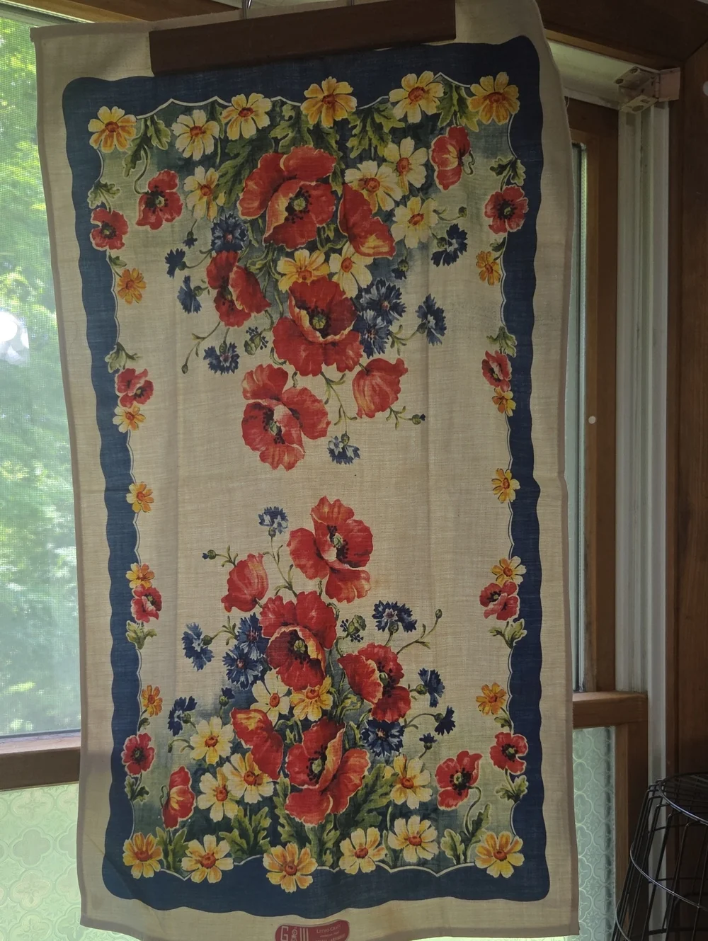 Vintage G W Litho  Craft Floral Tee Towel 1 Ct.